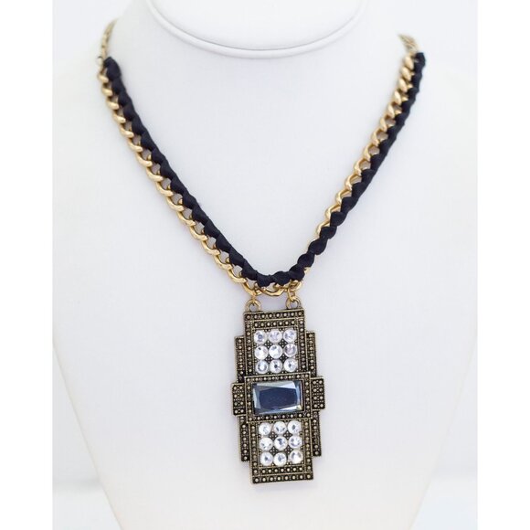 18 inch, Vintage Circular Hoop Pendant Stylish Large Necklace - A26 - Picture 2 of 3